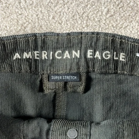 “American Eagle: Super Hi-Rise A-line skirt size 4” - Picture 4 of 9
